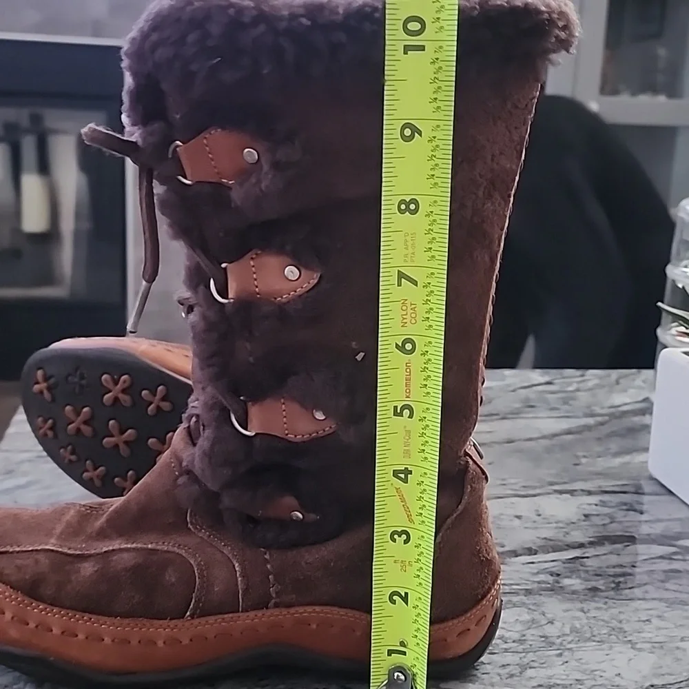 The North Face Abby II Brown Suede Winter Boots, Womens Size 6.5